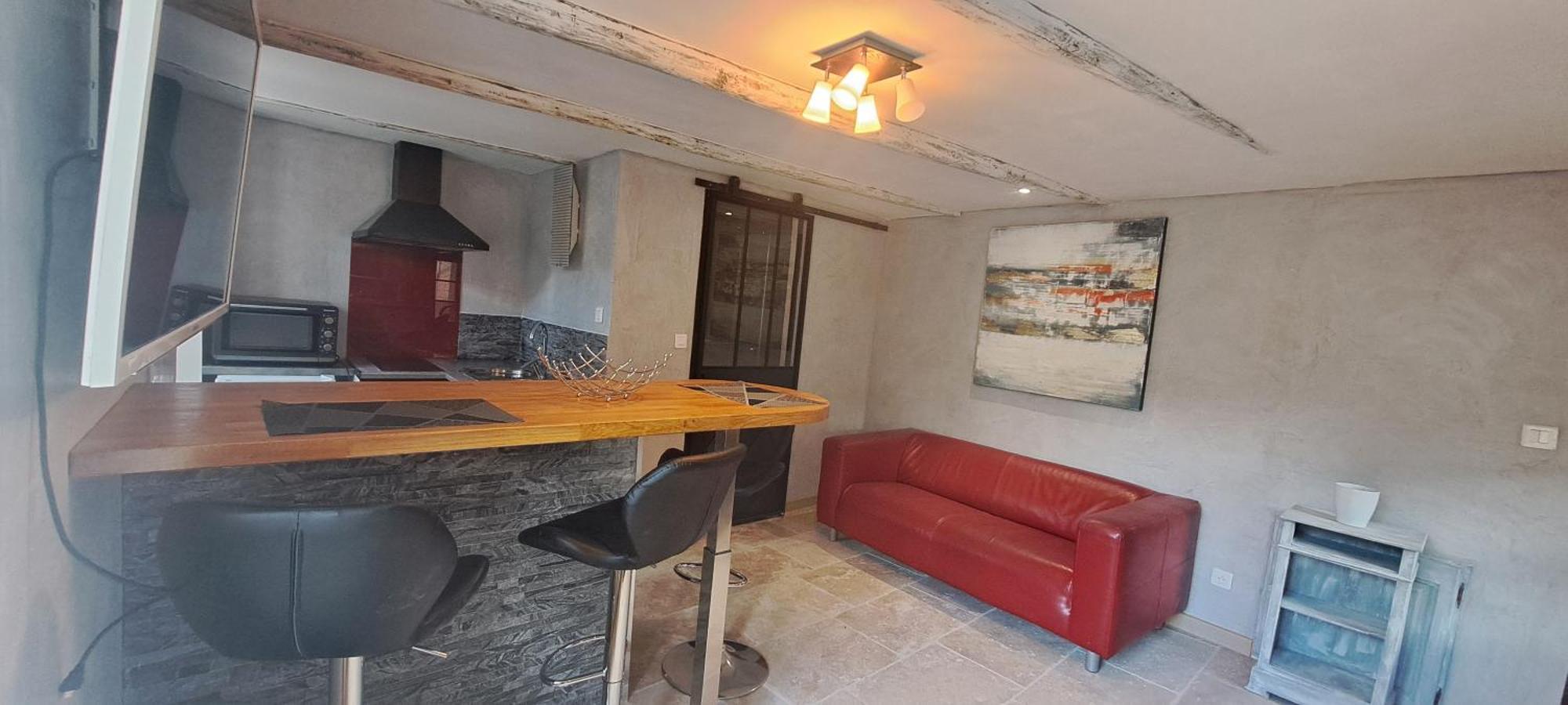 Chez Maxime Apartment Fraissinet-de-Fourques ภายนอก รูปภาพ