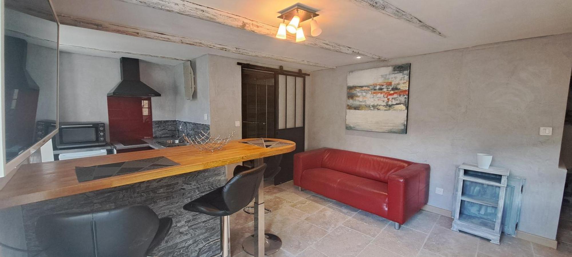 Chez Maxime Apartment Fraissinet-de-Fourques ภายนอก รูปภาพ