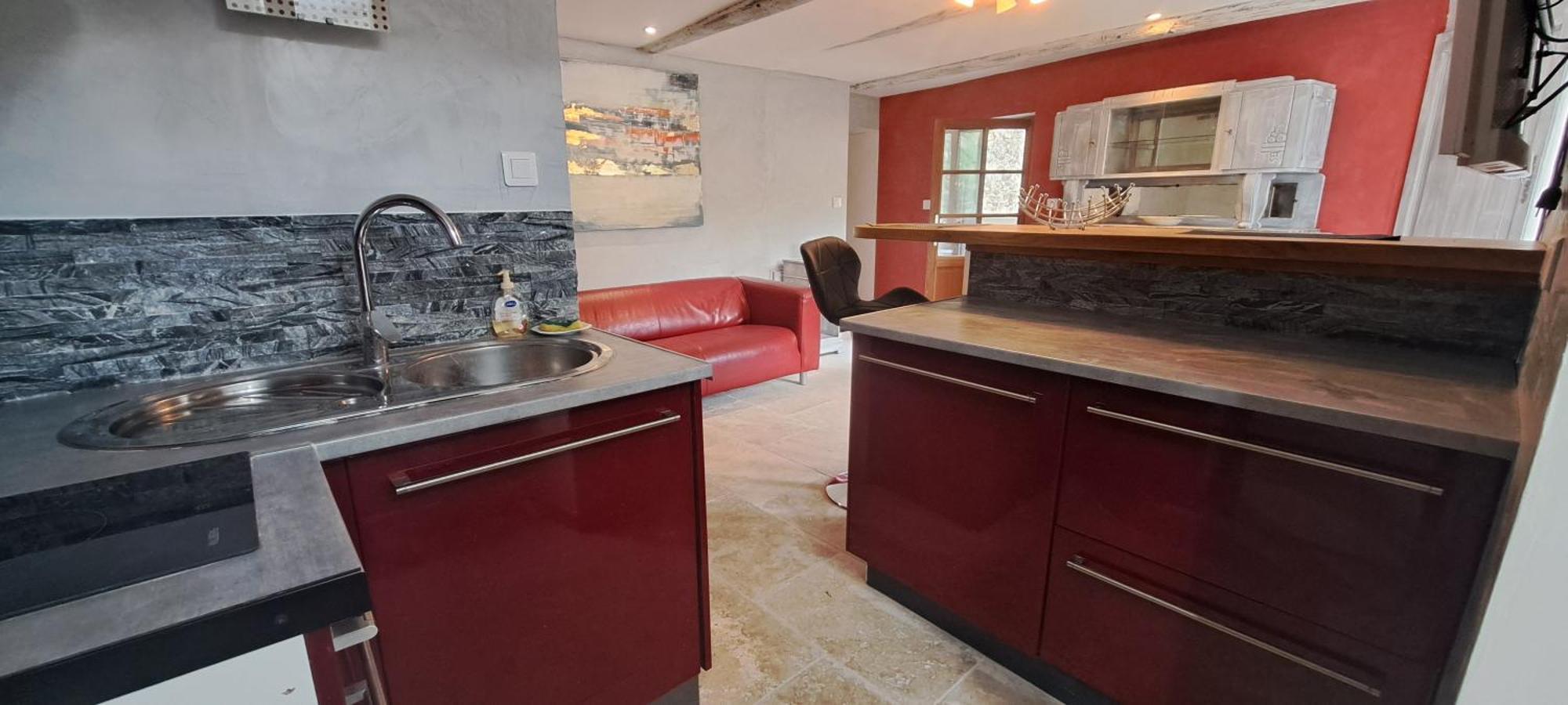 Chez Maxime Apartment Fraissinet-de-Fourques ภายนอก รูปภาพ