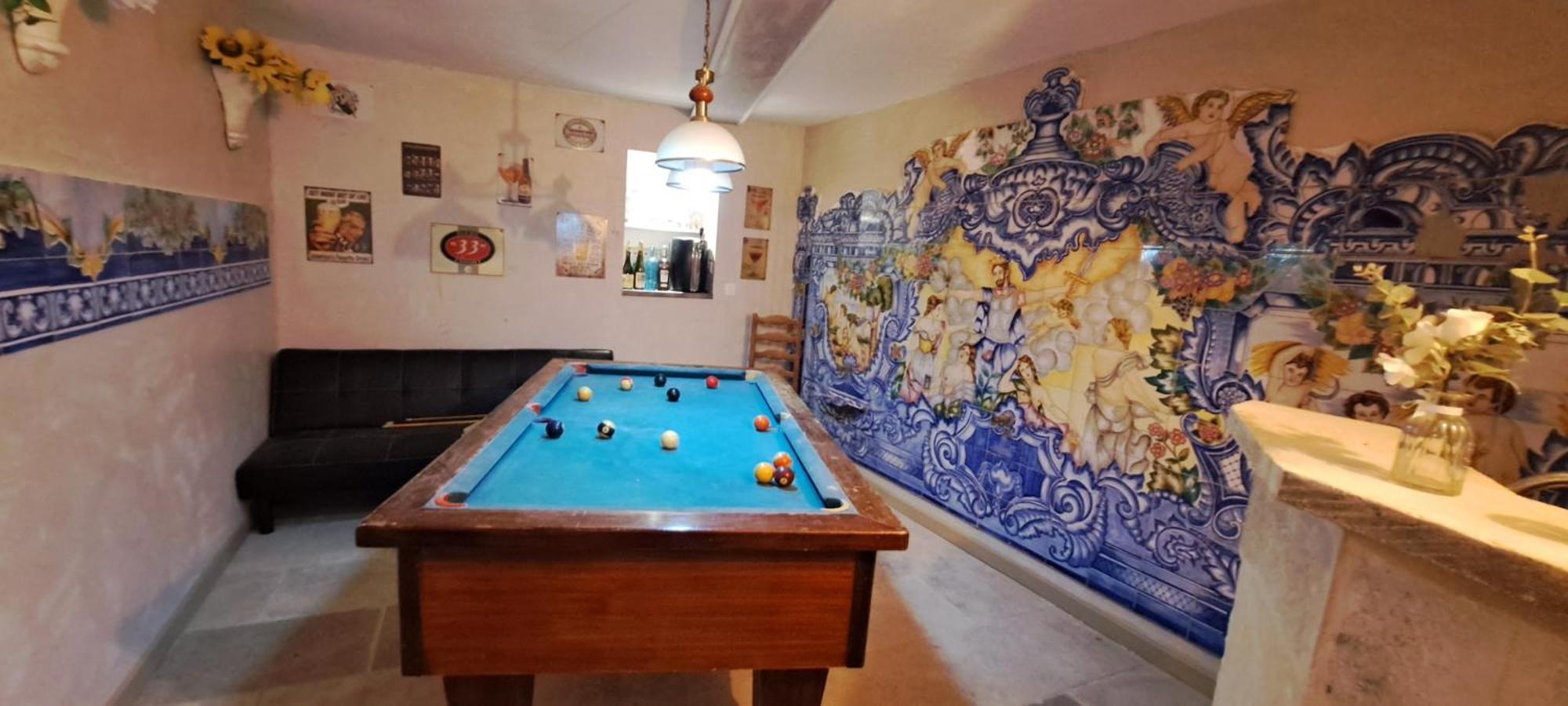 Chez Maxime Apartment Fraissinet-de-Fourques ภายนอก รูปภาพ