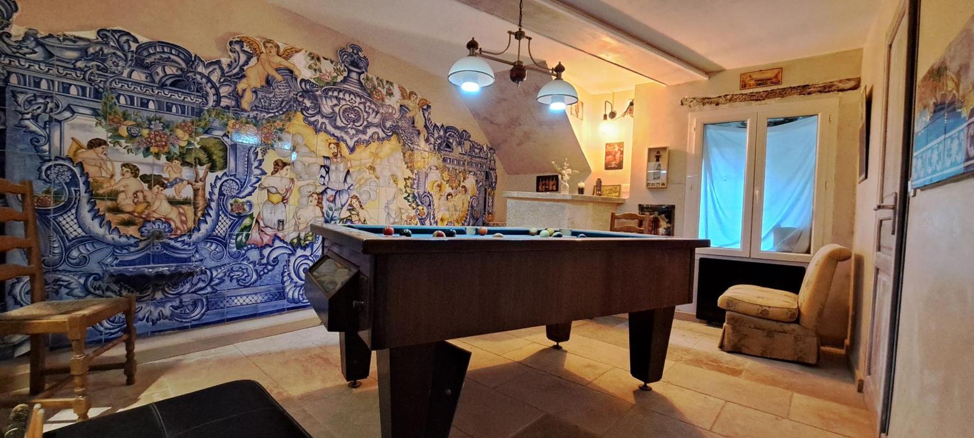 Chez Maxime Apartment Fraissinet-de-Fourques ภายนอก รูปภาพ