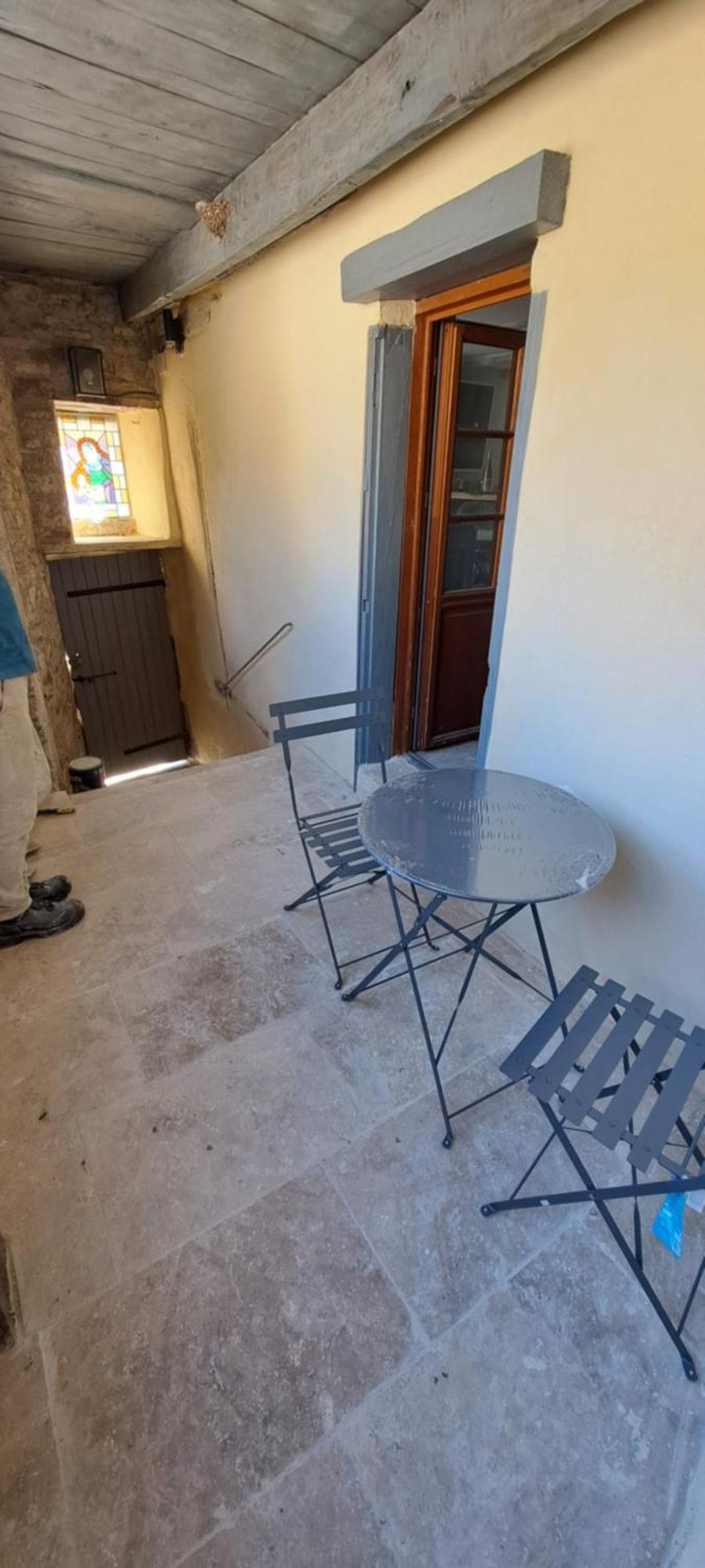 Chez Maxime Apartment Fraissinet-de-Fourques ภายนอก รูปภาพ